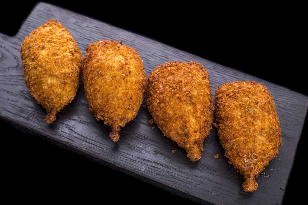 Котлеты по киевски классический рецепт с пошаговым фото для начинающих из филе курицы на сковороде