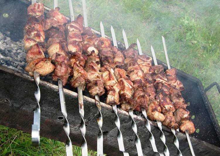 Шашлык в белом вине