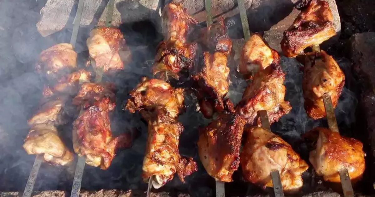 Маринад для сочного шашлыка из курицы: самые вкусные рецепты куриного шашлыка