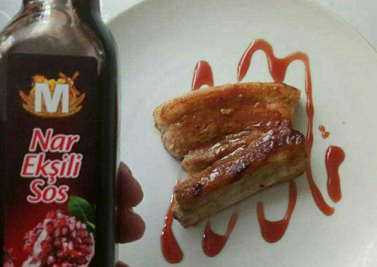 Шашлык с гранатовым соусом: рецепт и фото