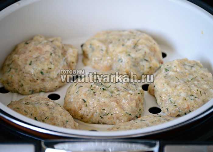 Макароны с мясом в мультиварке
