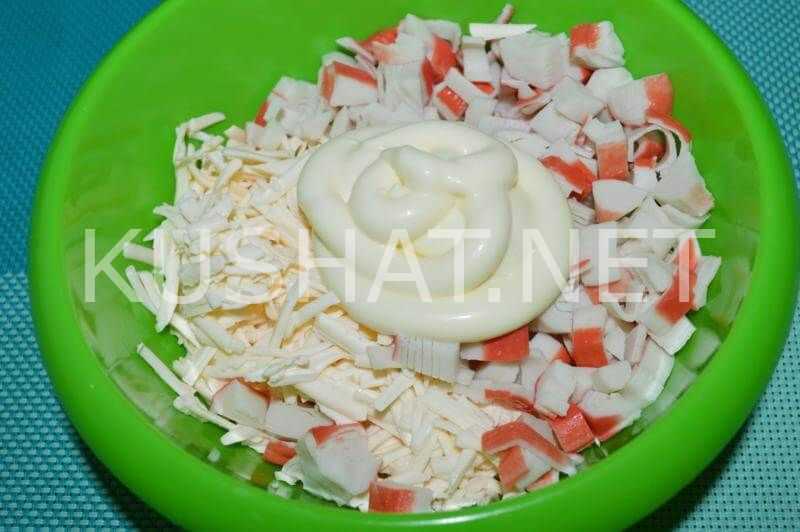 блины фаршированные крабовыми палочками и яйцом. Смотреть фото блины фаршированные крабовыми палочками и яйцом. Смотреть картинку блины фаршированные крабовыми палочками и яйцом. Картинка про блины фаршированные крабовыми палочками и яйцом. Фото блины фаршированные крабовыми палочками и яйцом