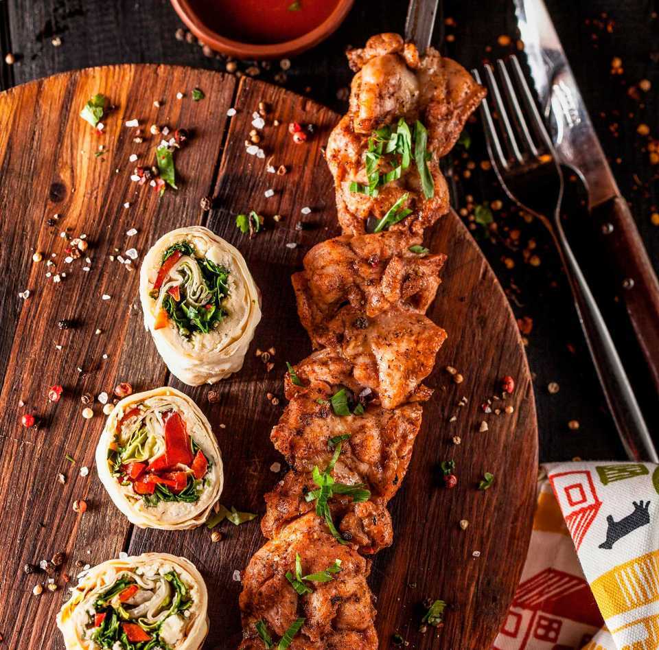 кюфта турецкая. кафе базилик тамбов. кинза ижевск. шашлычка кинза. ужин с шашлыком.