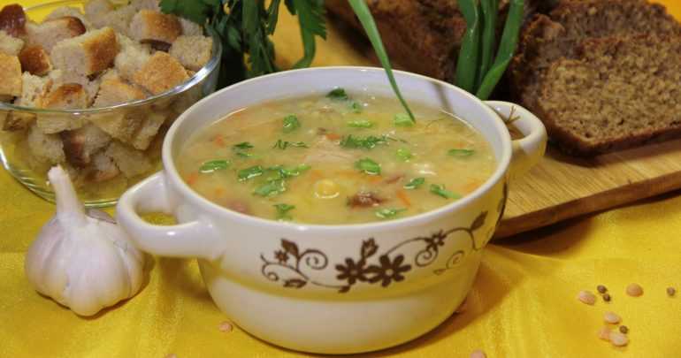 Гороховый суп с салом
