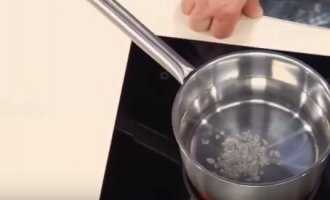 Чем можно заменить сливки в пасте карбонара