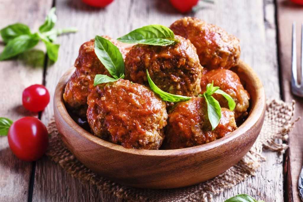 Котлеты из говядины с рисом и сыром