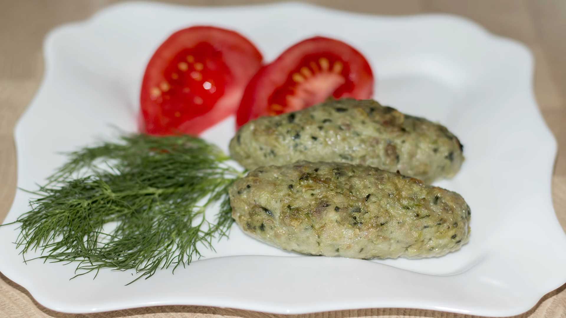 Котлеты из лосося со шпинатом и сыром