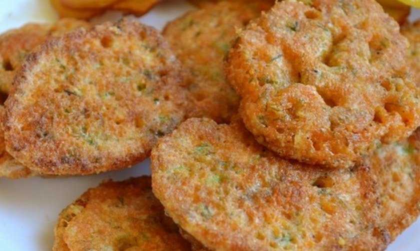 Котлеты из карася: вкусные рецепты - классические, сочные рыбные котлеты - onwomen.ru