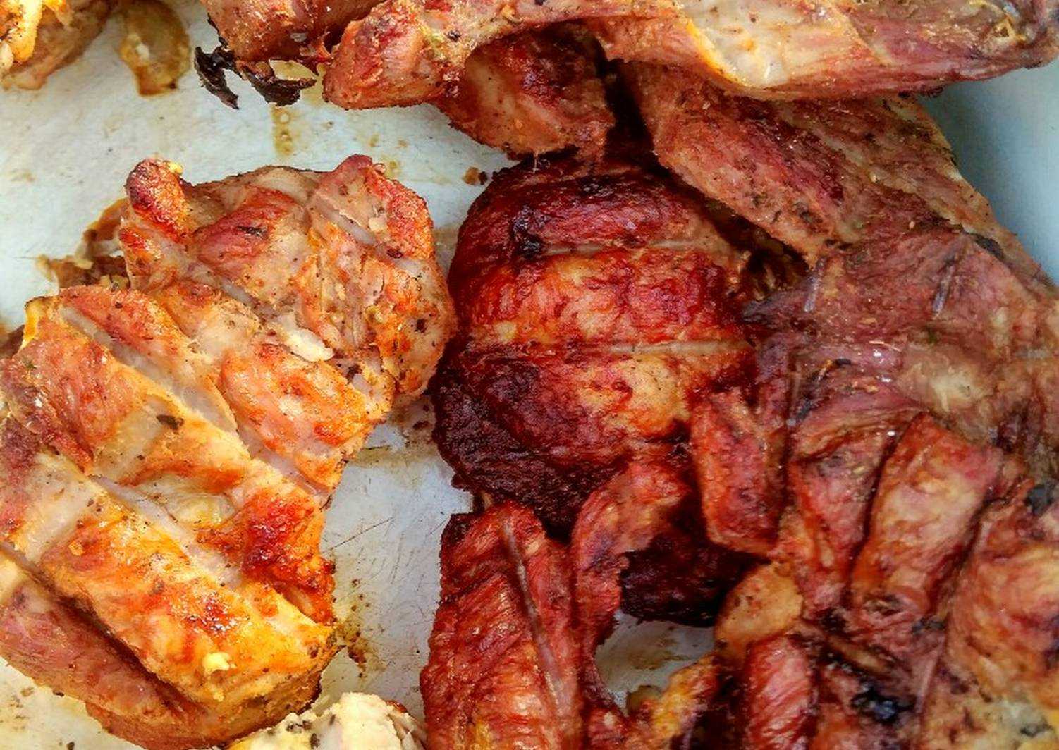 маринад для шашлыка алабама красный рецепт как в ленте. 959499be382c4f369101650666bd1b49. маринад для шашлыка алабама красный рецепт как в ленте фото. маринад для шашлыка алабама красный рецепт как в ленте-959499be382c4f369101650666bd1b49. картинка маринад для шашлыка алабама красный рецепт как в ленте. картинка 959499be382c4f369101650666bd1b49. Если Вы любите экспериментировать с вкусным шашлыком, тогда Вы точно пробовали на своем кулинарном пути ни один вид маринада. Сегодня, надеемся, нам удастся пополнить копилку Ваших знаний. Речь пойдет о пряном пикантном маринаде Алабама для шашлыка. В нем готовится абсолютно любое мясо или птица, вкус получается насыщенный, фруктовый, островатый, свежий, майонез смягчит мясо. Уверены, этот маринад станет настоящим открытием. Рецепт достаточно быстро и просто, но выдерживать мясо следует не менее 8 часов, чтобы оно хорошо промариновалось, пропиталось вкусами, размягчилось. Погнали готовить! 🙂