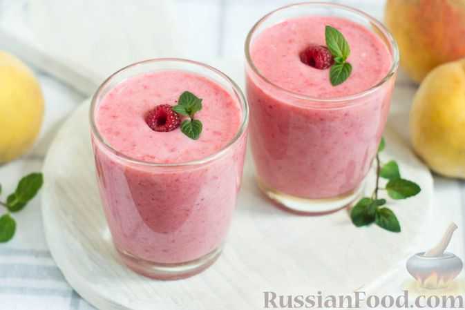 Смузи кефирный с черникой