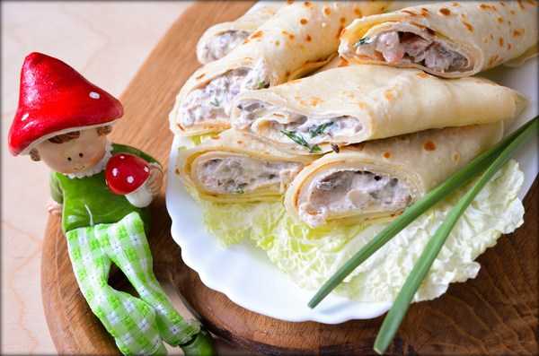 блины с креветками и сыром. Смотреть фото блины с креветками и сыром. Смотреть картинку блины с креветками и сыром. Картинка про блины с креветками и сыром. Фото блины с креветками и сыром