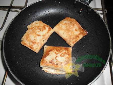 налистники на крахмале с мясом пошаговый рецепт. c758bcf46c03d9c8c411fb8b5bae6b4f. налистники на крахмале с мясом пошаговый рецепт фото. налистники на крахмале с мясом пошаговый рецепт-c758bcf46c03d9c8c411fb8b5bae6b4f. картинка налистники на крахмале с мясом пошаговый рецепт. картинка c758bcf46c03d9c8c411fb8b5bae6b4f. Для начала приготовить начинку: соединить творог, сахар, ванильный сахар и яйцо. Тщательно перемешать творожную начинку.