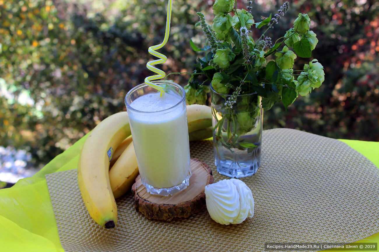 Смузи с бананом: лучшие рецепты для блендера