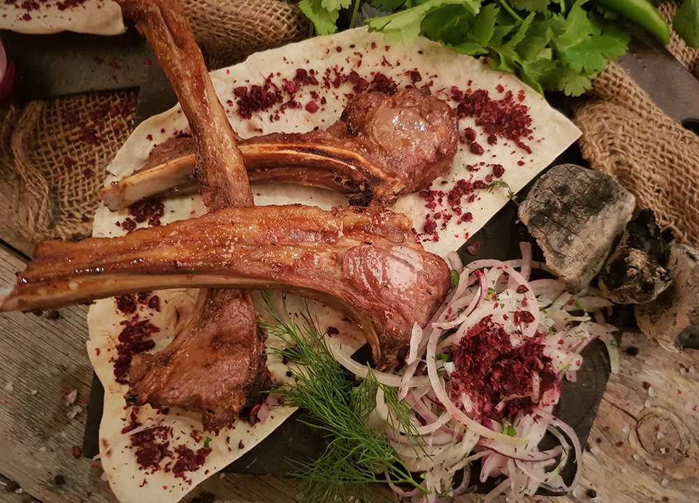 Казан-кебаб и шашлык из корейки баранины