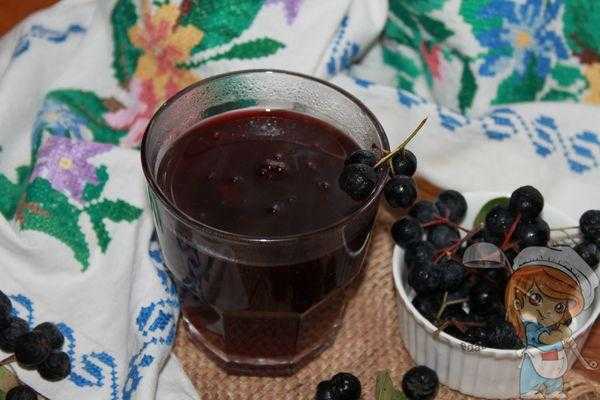 Морс из черноплодной рябины